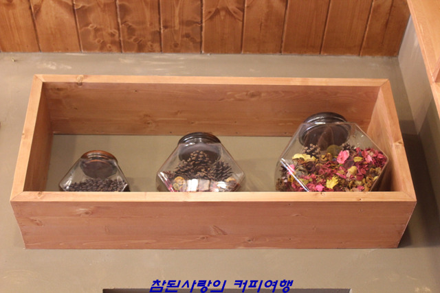 꼼빠뇽베이커리 이미지