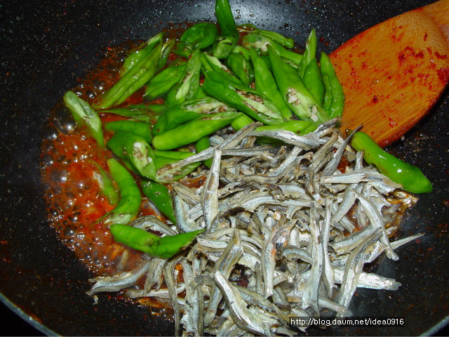 꽈리고추로 만든 반찬 세가지