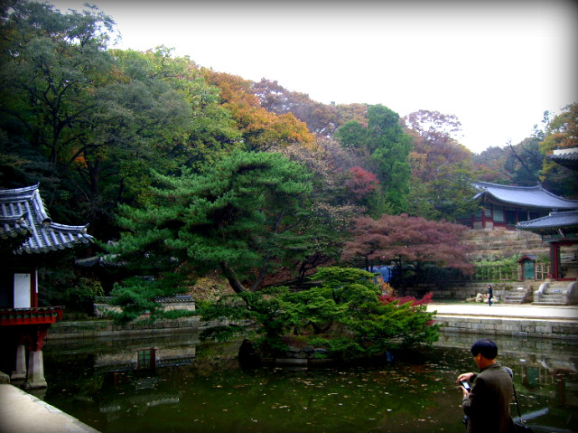 1637101D4AF5B2C7011A90