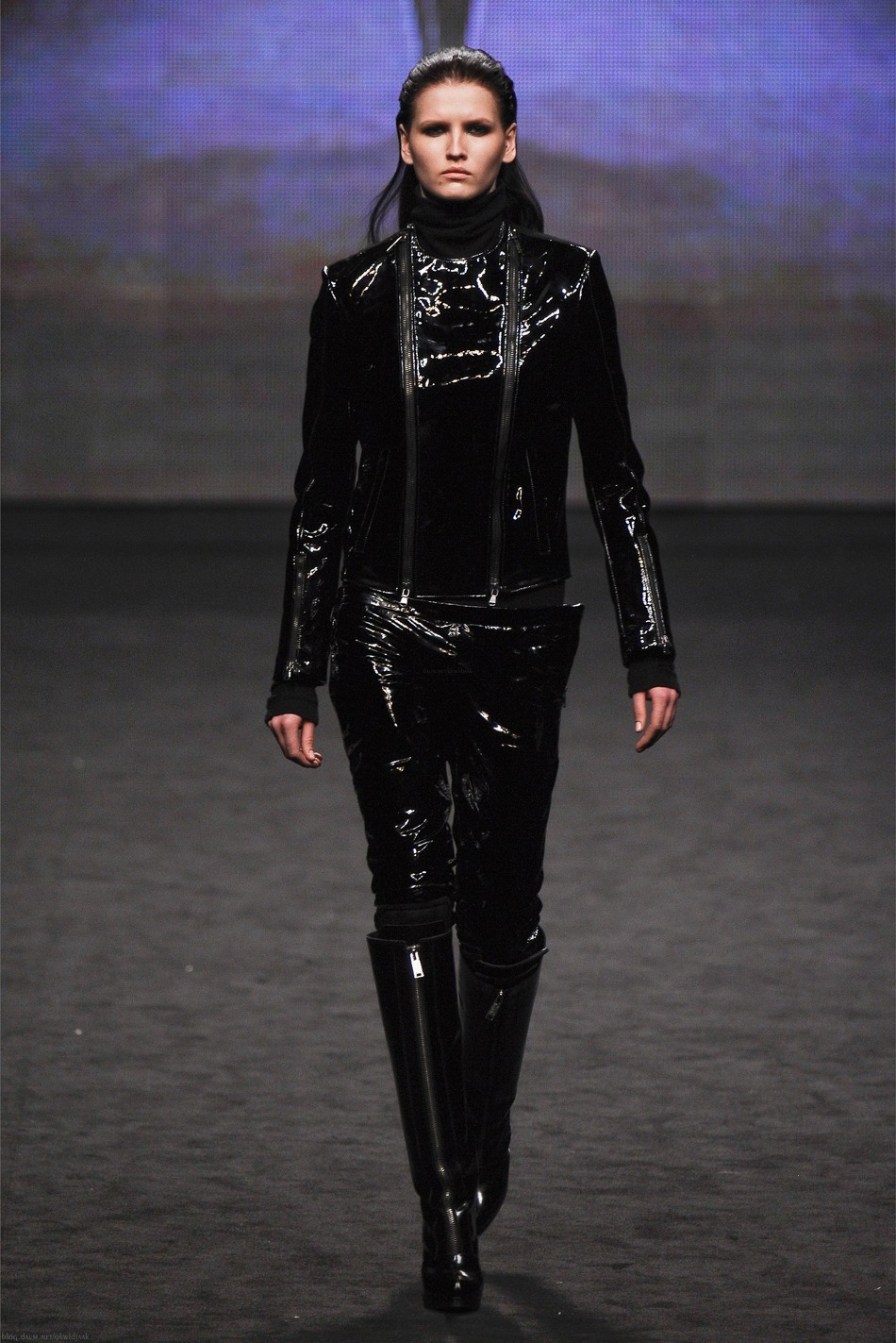 c-n-c-costume-national-fall-winter-2012-13-ready-to-wear-milan