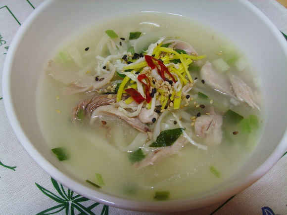 닭한마리칼국수 이미지