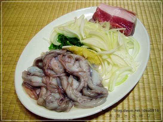 돼지랑낙지랑 이미지
