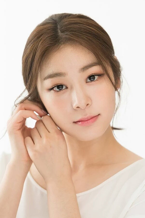 2016/06/21 YUNA KIM Its Skin (#잇츠스킨) New Photo 