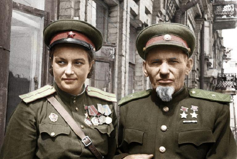 전설의 여성 스나이퍼 루드밀라 파블리첸코[Sniper Legend U.S.S.R Woman Soldier Lyudmila ...