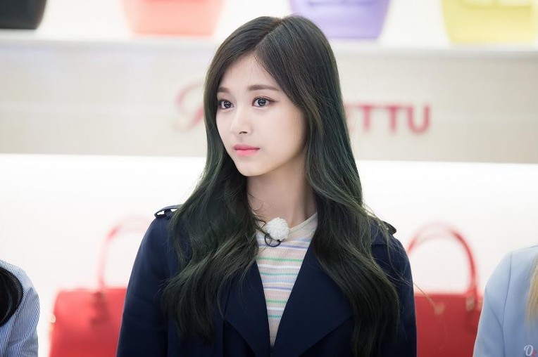 트와이스 쯔위.jpg | 인스티즈