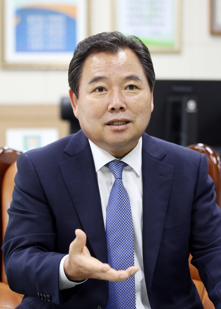 이윤행 함평군수 군민 행복시대 향해 전력[미래뉴스&미래교육신문 제공]