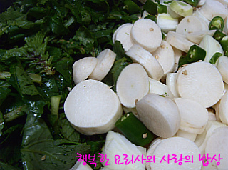 더블클릭을 하시면 이미지를 수정할 수 있습니다