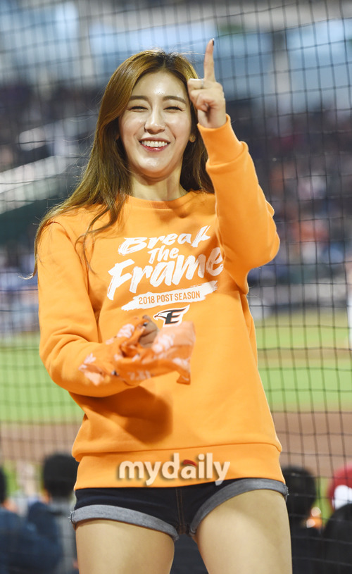 한화 치어리더 김연정