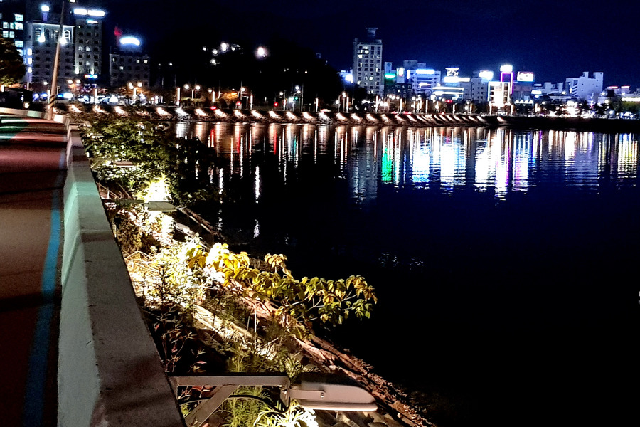 저녁 운동길에서 핸폰으로 담아보는 밤 풍경들