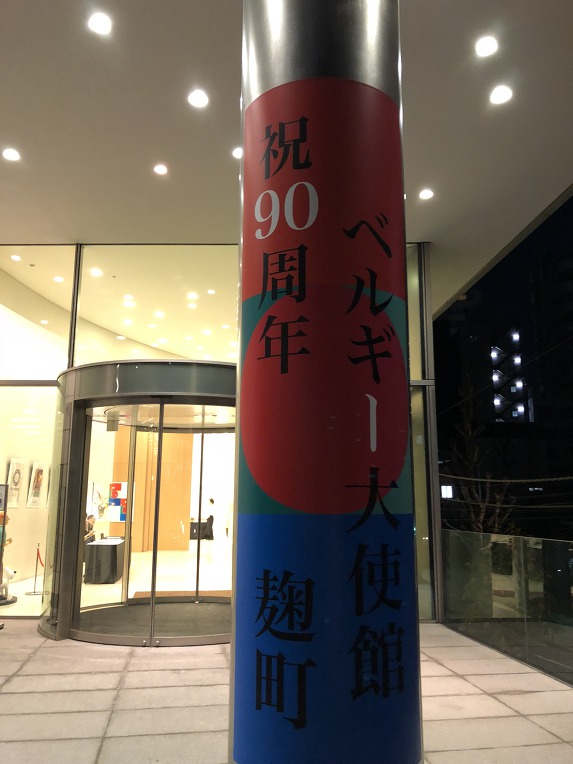 더블클릭을 하시면 이미지를 수정할 수 있습니다