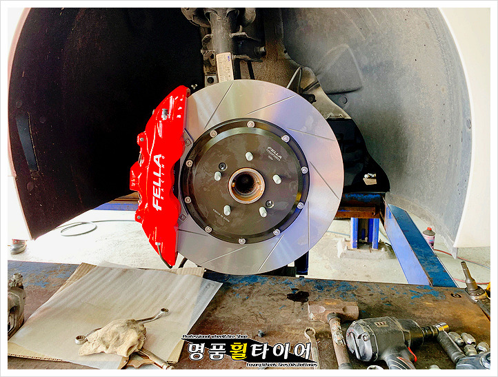 스팅어 19인치 순정 휠 + 미쉐린 파일럿 스포츠 4 225/40R19, 225/35R19 + 펠라 6P 380mm 디스크로터 자동차 튜닝 전주 명품 휠 타이어 휠 타이어 교체