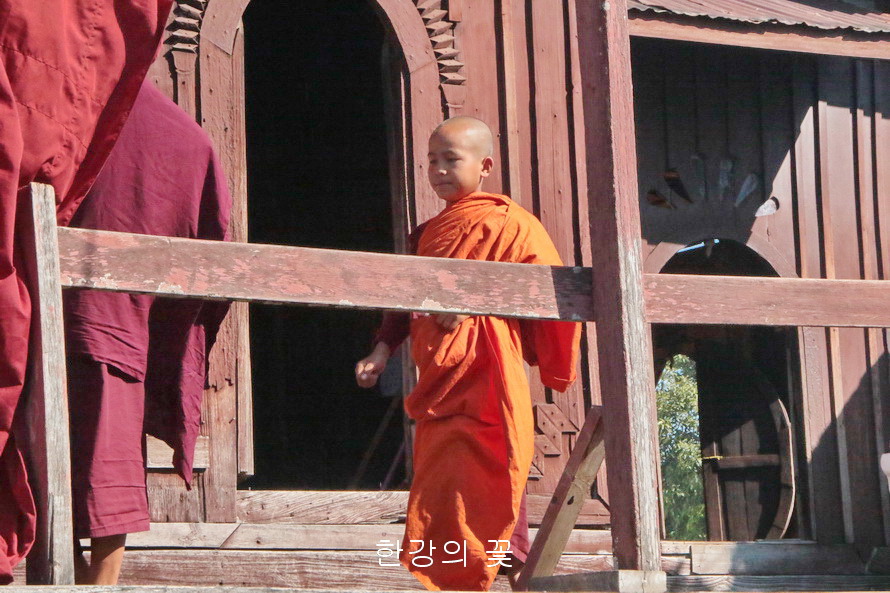 쉐양삐 수도원(Shwe Yan Pyay Monasstery)-1